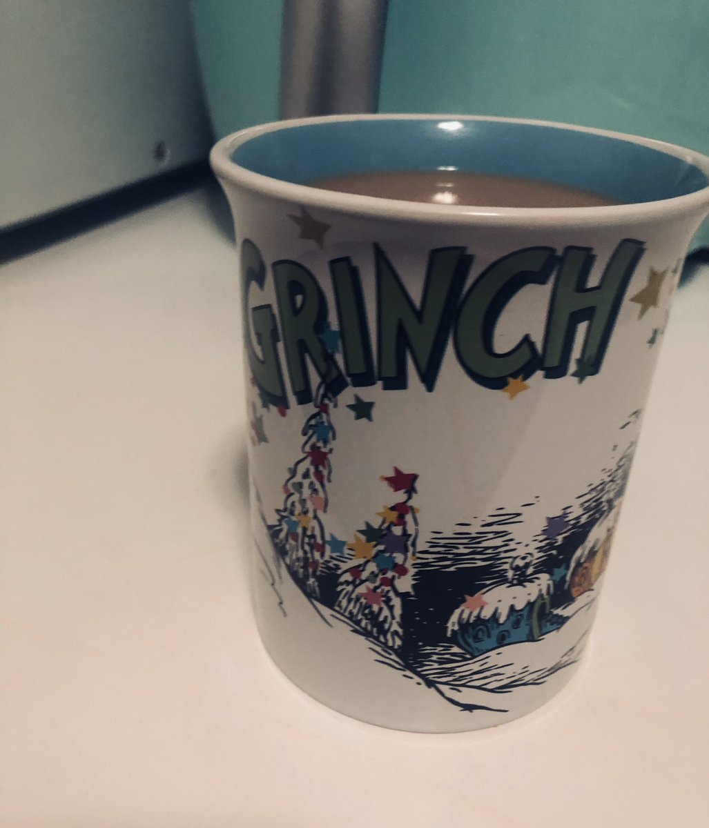 lambert_lynda's tweet photo. Drinking coffee in my new Grinch mug. Christmas gift from sister. She knows. Have a great day!! 💚🎄☕️#twohundredseventyeightsleeps #CinnamonRollOatMilk #CoffeeTime #NotRushingIt #ReadyForSpring https://t.co/ncnpL0GeCa
