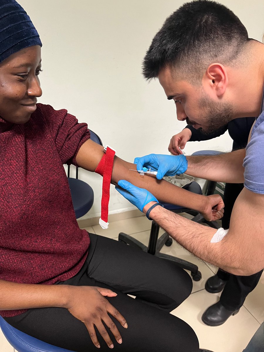 İngilizce ve türkçe tıp öğrencilerimizin dayanışması.
Cooperation of English and Turkish school medical students👏🥰