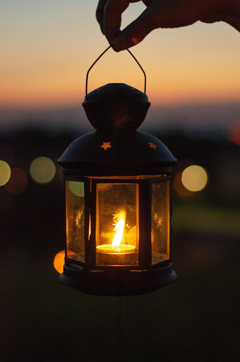 uniofbrighton's tweet photo. Wishing a happy #Ramadan to all celebrating  🌙

For information on support around study and assessments during the period, visit 👉
https://t.co/0Y0XmA7b3f https://t.co/4TRmnKZWjk