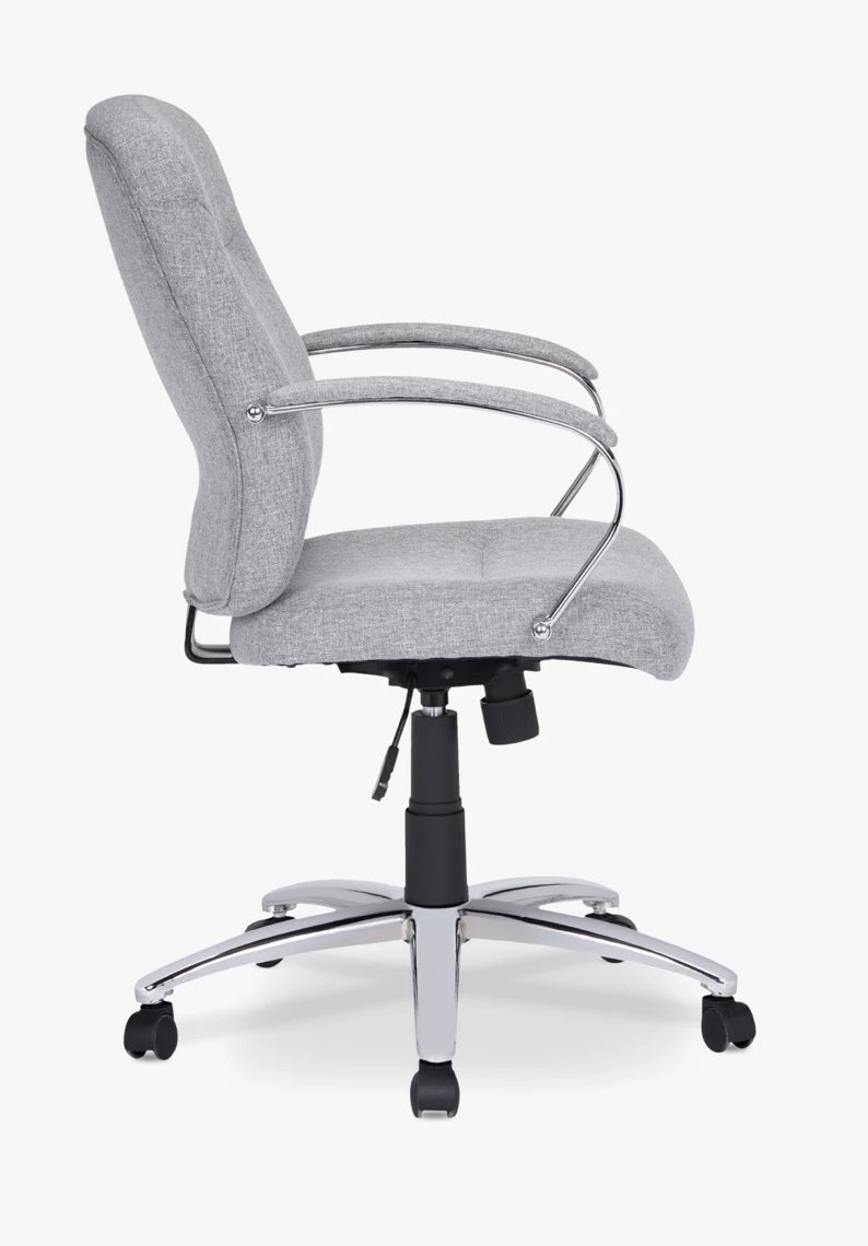 HouseFurnitur3's tweet photo. Want a comfortable chair for your work? 

i recommend this fabric office chair for the most comfortable and relaxing experience when trading for hours. 

Check out @JohnLewisRetail Warner Fabric Office Chair #johnlewis $BTC $Total #BTC #Crypto #FOMC https://t.co/LlycL2EKVY