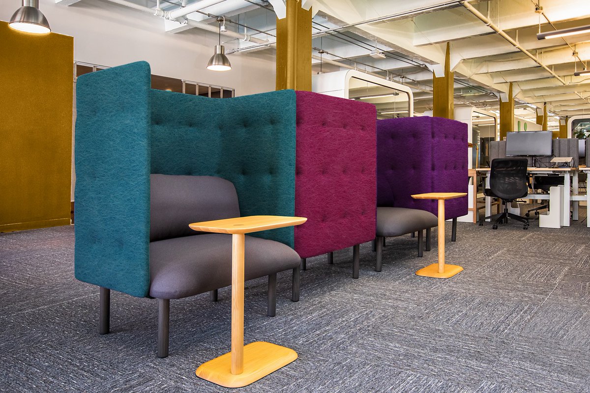 TextilOlius's tweet photo. Les #feutres de #laine naturelle sont une excellente option décorative pour tous types d'espaces, tels que les bureaux, les hôtels, les centres de conférence, les centres de travail..
https://t.co/bMltizCpo1
#textileindustry  #textile #décoration #aménagementintérieur #acoustique https://t.co/R2WSbzYTnN