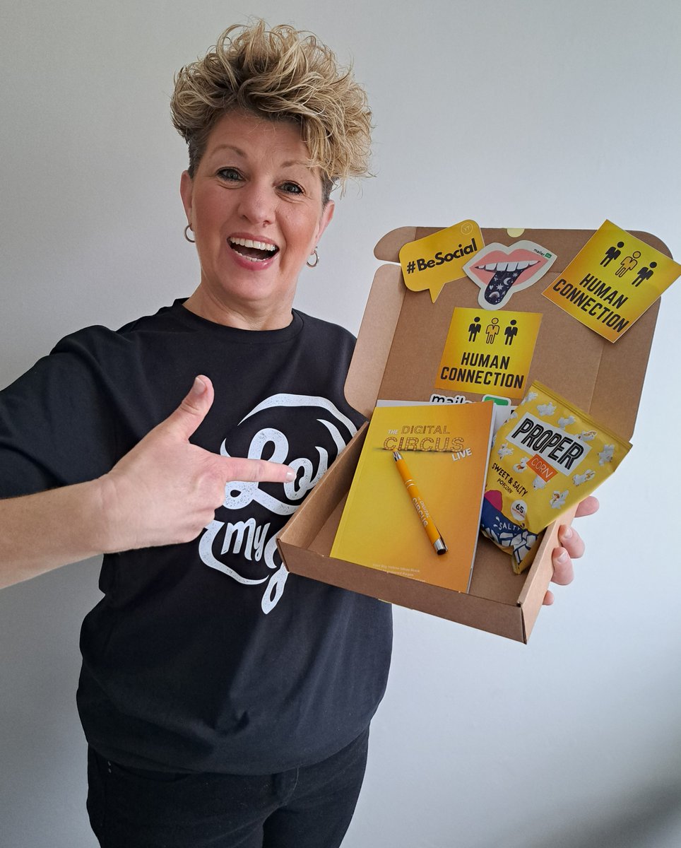 Tigerinkprint's tweet photo. Thank you @YellowTuxedoUK for my fab box of goodies 💛Can't wait for🎪The Digital Circus LIVE! A great line up of speakers, expo booths &amp; networking. Fun-filled action-packed day 🔥 T-shirt back in box ready for next week 😉 Not yet booked? Here's the link https://t.co/kMGR275wZ6 https://t.co/kDnjtai1rb