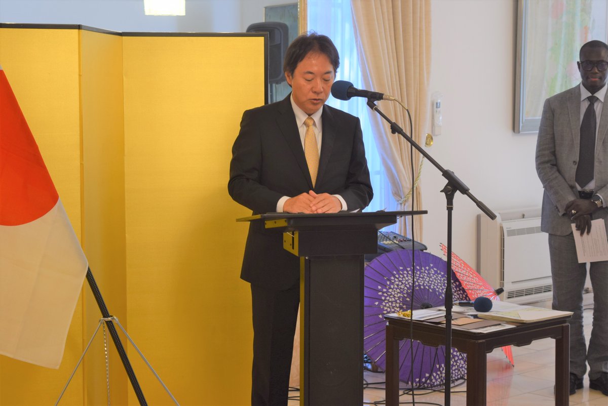 JapanEmbSenegal's tweet photo. La cérémonie de remise des prix du #35e Concours de Haïku s’est tenue à la résidence de l’Ambassadeur du Japon au Sénégal, avec les soutiens des hôtels King Fahd Palace, Radisson Blu, Pullman et Air France. 
Voici les 10 heureux lauréats récompensés. https://t.co/ABUXXlfMbO https://t.co/RaPhu0B5kX