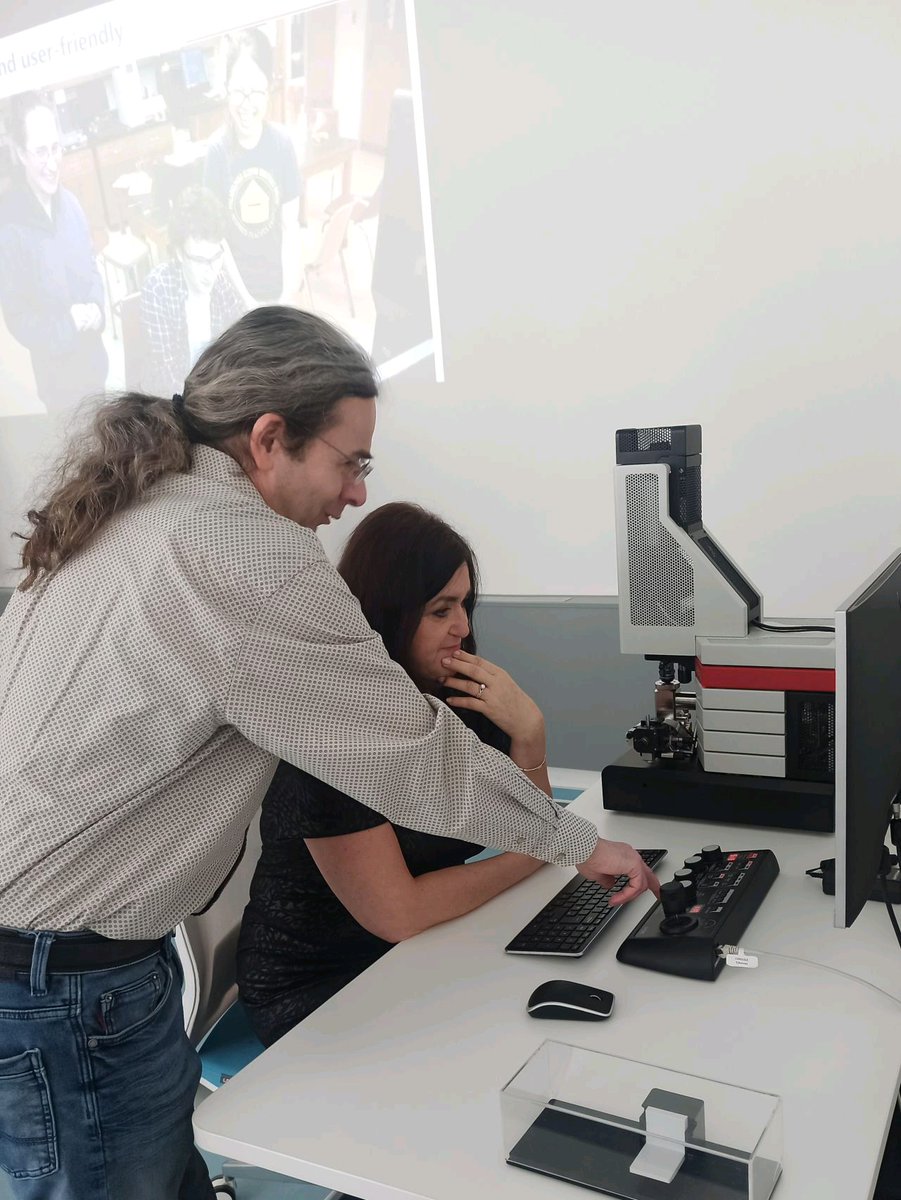 DelongInst's tweet photo. It was an honor to let @H_Langsadlova #enjoyLVEM. Her extraordinary interest in #electronmicroscopy was inspiring, and we had an insightful discussion about its potential and further development. We look forward to future meetings in #brnoregion #microscopy #community. #DEM2023 https://t.co/yMqCIIjkb0