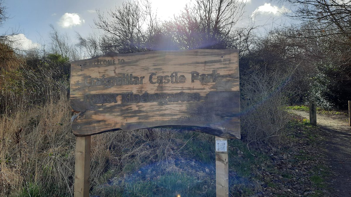 Well it was blustery out there today but it wasn’t holding our walkers back from getting their steps in, before heading into Inch Park Community Sports Club for a friendly cuppa! 😁 #walkandtalk #Wellbeing #walkingforhealth #community