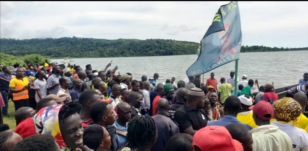 KemiKainerugaba's tweet photo. We are not in a struggle for power, we are just enjoying the peace and stability brought by the NRM government #Museveni Now @mkainerugaba Next 
#MKEFFECT 
#MK2026 ☑️ https://t.co/N038T4SeWy