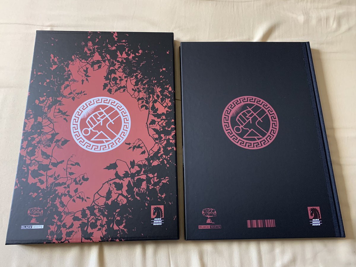 GissingerG's tweet photo. @artofmmignola Coffret Hellboy et B.P.R.D. - La nuit du cyclope
M. Mignola - O. Vatine    
Édition numérotée et signée par O. Vatine
Aux Éditions Black &amp; White
300 ex. 🤯😍🤩🤯 https://t.co/71XUx5jMJz
