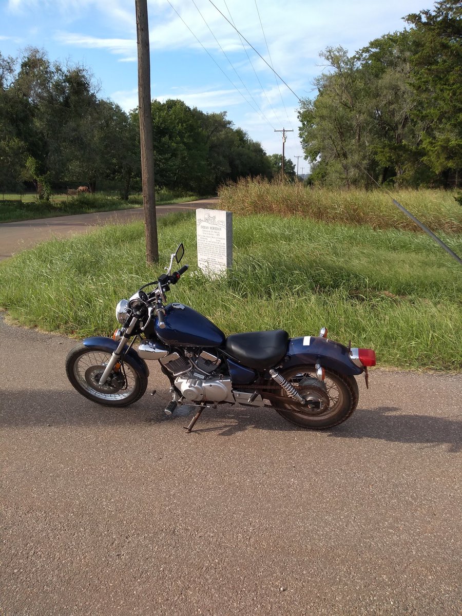 New town every hour on Twitter "Langston, Oklahoma Population 1,860