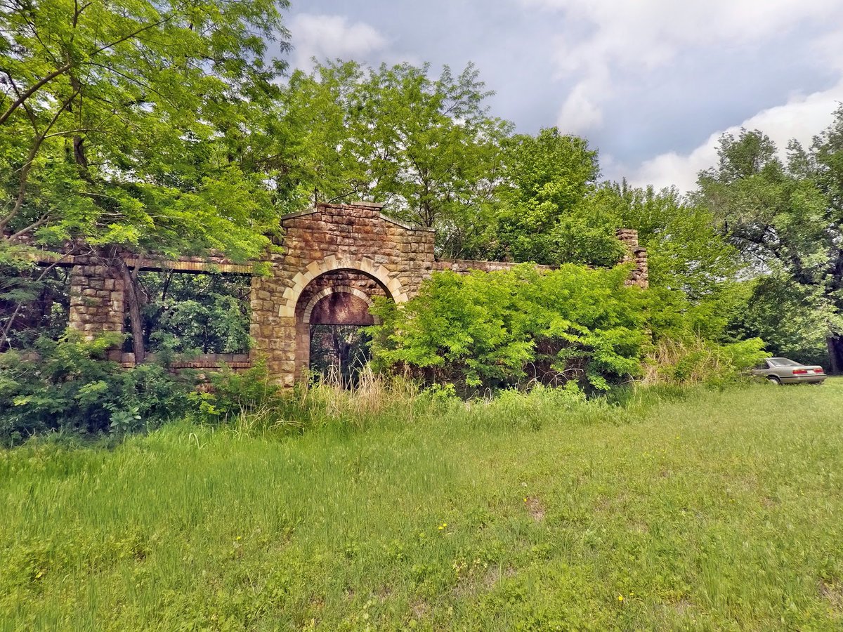 New town every hour on Twitter "Langston, Oklahoma Population 1,860