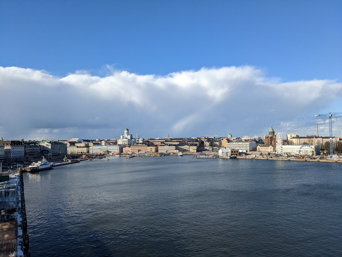 PTJD's tweet photo. @nonstopeurotrip @TallinkSilja The food was fine ($$$) but I only ate at a casual cafe. They had 5-6 really nice looking restaurants a buffet and a couple of casual places. Now a lot of the Swedes and Finns make a 2 night weekend trip back/forth so they come with suits/ties/dresses for dinner/show/casino. https://t.co/u7sG3JieDx