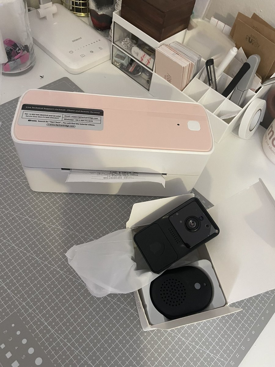 cheskacabrera's tweet photo. Click the link https://t.co/e5KtrQsWSw to get free items like these! Canada only 🇨🇦 #temu #temucode #temucodes #temucanada #temufreeitems https://t.co/CqWoXirwxQ
