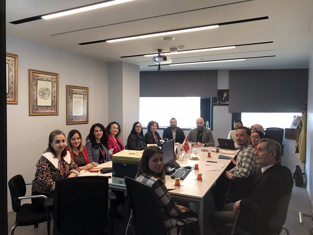 Eyüpsultan İlçe Sağlık Müdürlüğü'ne bağlı 7 mahallede toplum sağlık taramalarının yapılması amacıyla planlanan projenin başlatılması kararı alındı. Bu doğrultuda Bezmialem Vakıf Üniversitesi TTO’nun desteği ile TÜBİTAK Projesi başvurusu için çalışma grupları oluşturuldu.