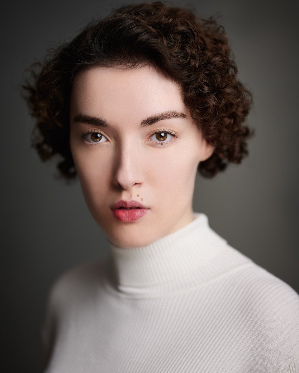 Welcoming ANNA FRASER to JL Associates. Anna is a 6’ tall London based actor with a wealth of film and television experience. Delighted to be working with her. 

#workingactor #newclient #newrepresentation #newagent