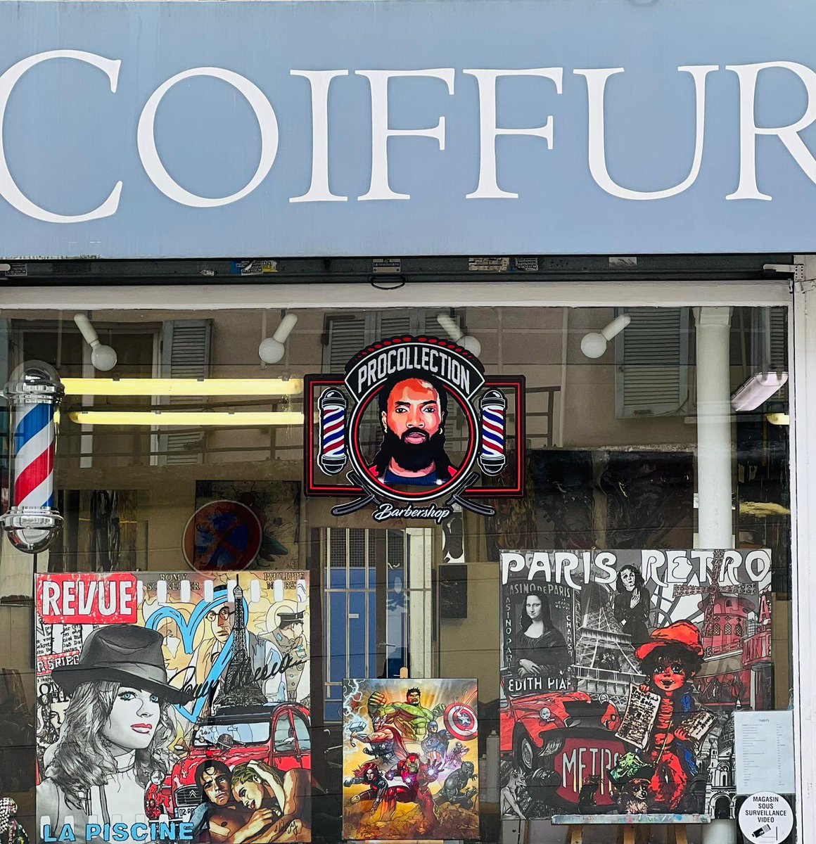 PouvoirsMag's tweet photo. #France🇫🇷 l Buffet riche, #musique en fond sonore, sourires d'accueil, œuvres d'art attendaient la quarantaine de #convives pour célébrer l'ouverture du salon #parisien d'Ibrahim Cissé, initiateur du #Babershop festival d'Abobo.
🛑Détails sur👉 https://t.co/U6WTlOB2Aq https://t.co/42OAhkx6Sk