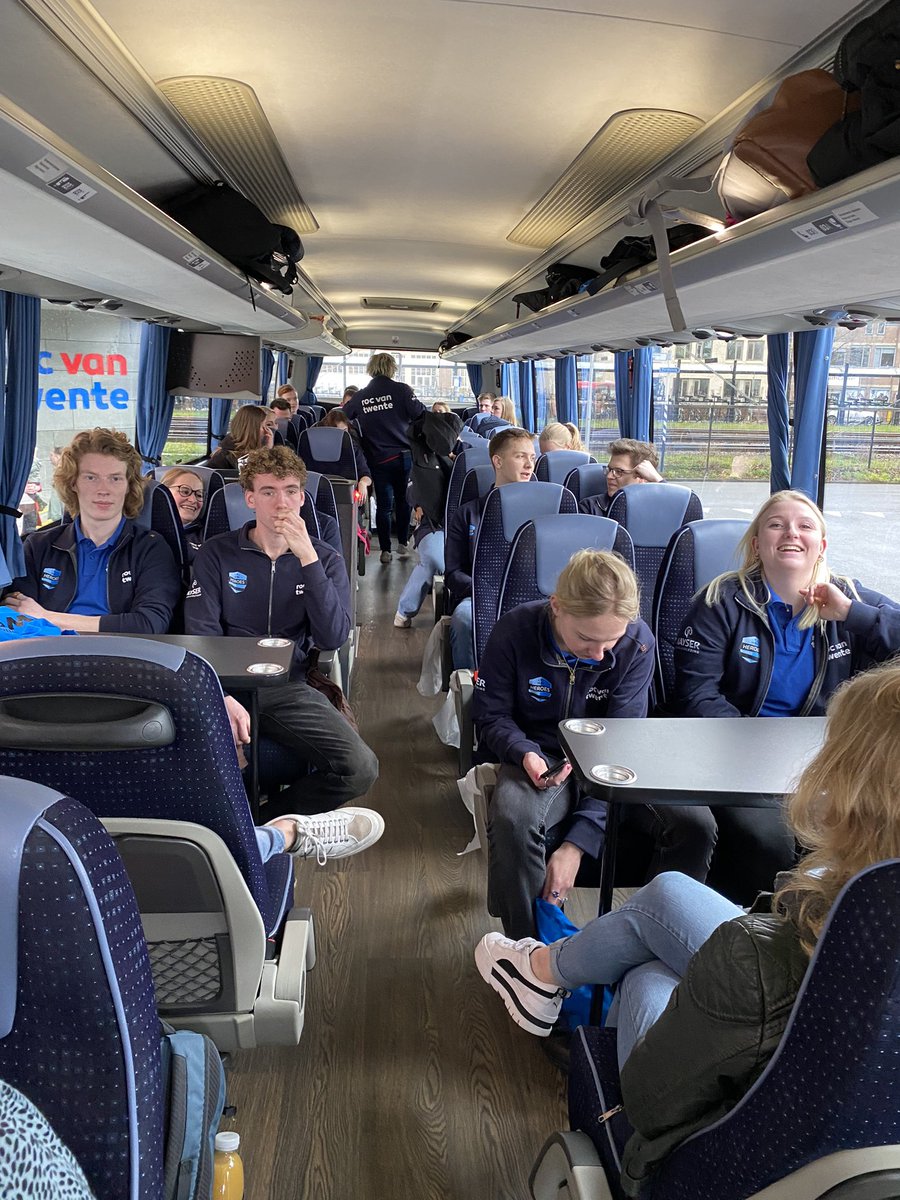 rocvantwente's tweet photo. Op naar Amsterdam! Op naar het Nederlands kampioenschap voor beroepen 🇾🇪🦁
Skills The Finals here we come 💪

Maar liefst 25 studenten vertegenwoordigen (ROC van) Twente bij de landelijke finales! 

#skillsheroes #stf23 #ditismbo #twentsvakmanschap #ontour @WorldSkillsNL https://t.co/PAy4QNECIO