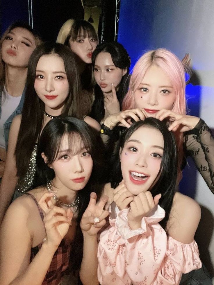 hourlydeukae7's tweet photo. #드림캐쳐 #DREAMCATCHER @hf_dreamcatcher https://t.co/oUsPioEP9u