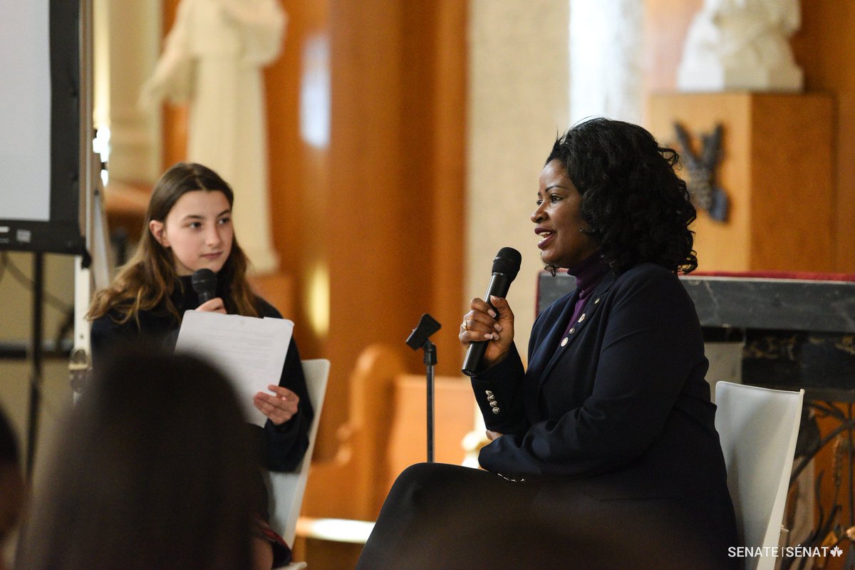 amigerba's tweet photo. @stjohull In addition to the presentation of the Senate and the role of senators, I spoke about the importance of having confidence in yourself, following your passion and the need to step out of your comfort zone.
2/3
#SENgage #SenCA #SenateCanada #Senateofcanada #canadiansenate https://t.co/5Kt2DkzvYV