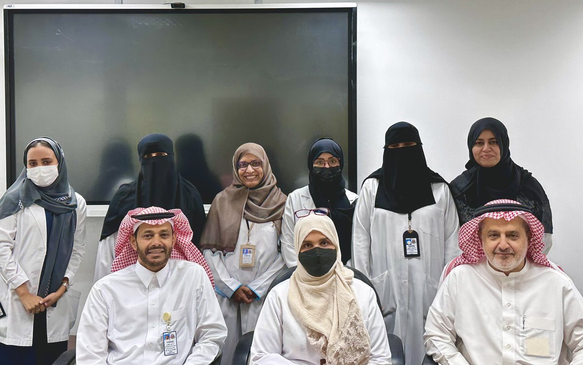 FMRTPNGHA's tweet photo. بفضل الله اختتمنا اليوم مقابلات المتقدمين لبرنامج طب الأسرة في مدينة الملك عبدالعزيز الطبية التابعة للشؤون الصحية بالحرس الوطني.

نشكر من القلب أعضاء لجنة المقابلات  على جهودهم الرائعة والمتميزة خلال فترة المقابلات، ونتمنى للمتقدمين التوفيق والنجاح في جميع مساعيهم القادمة. https://t.co/Nih5FRPUNm