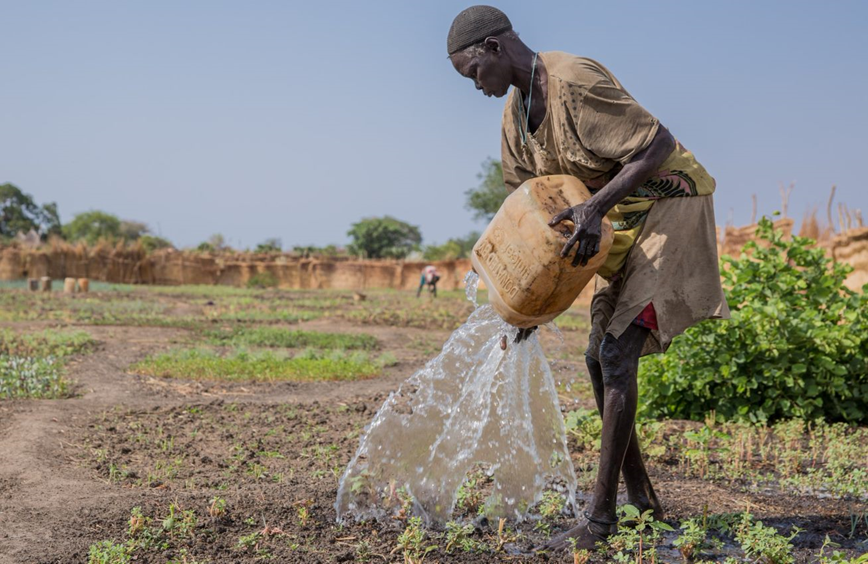 Thanks to the support of our partners like, @GIZ_SouthSudan #SSHF @AA_stabilisiert we're providing access to water🚰 and improved sanitation across #SouthSudan. We are also helping communities change how they use & manage water.