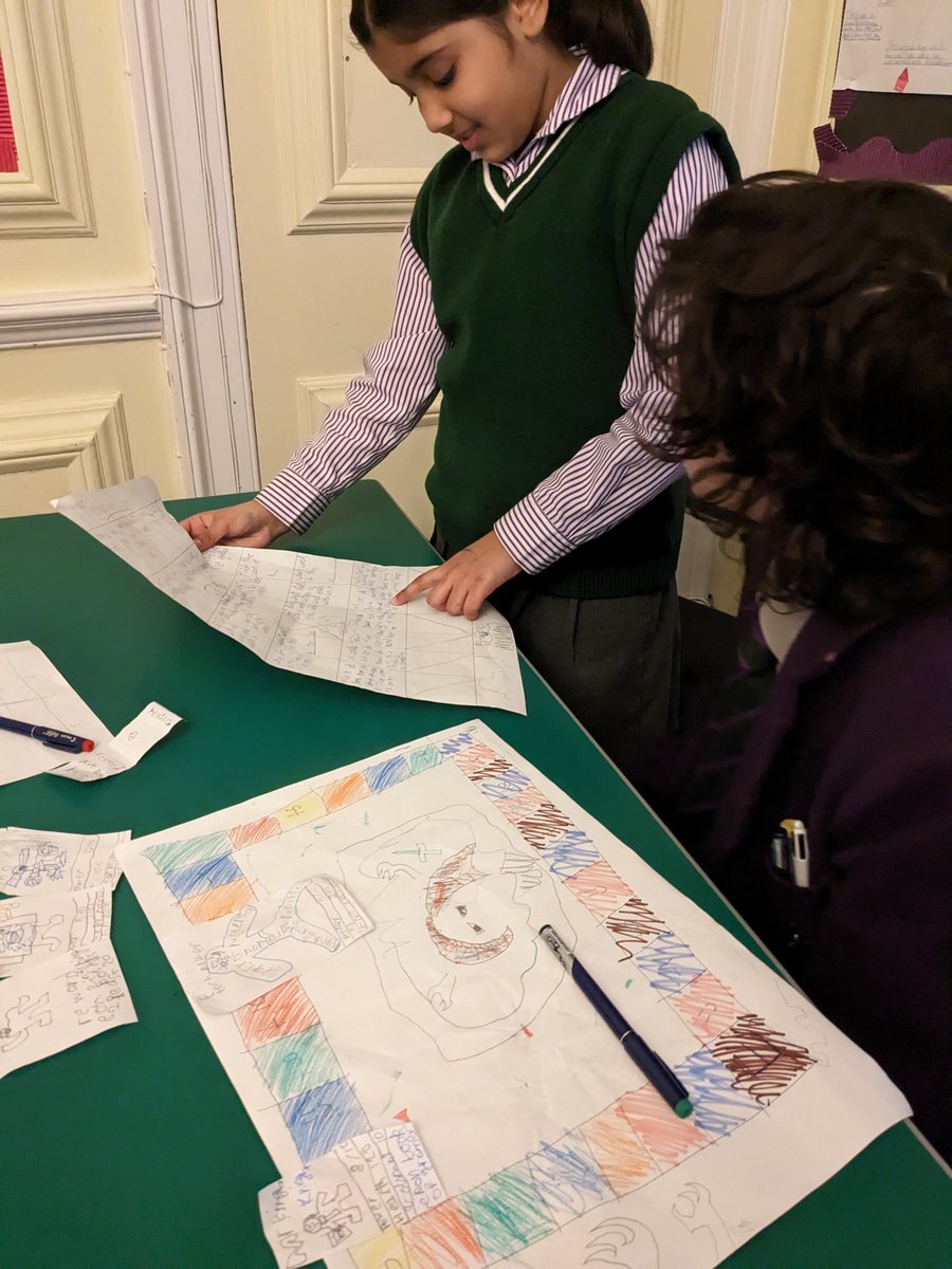 York House English tweet media