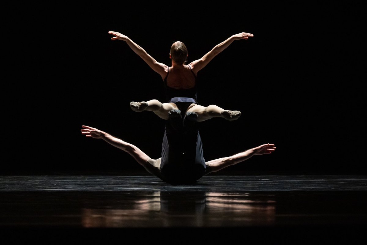 balletducapitole.dancers tweet media