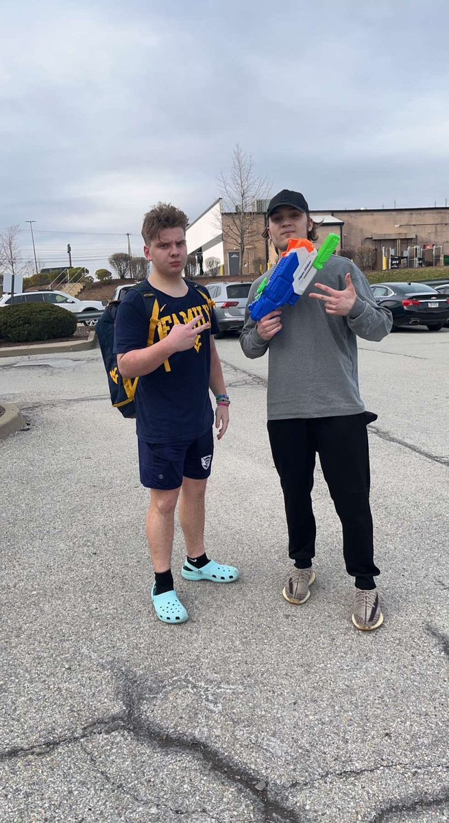 NHS_assassin_'s tweet photo. Joe Fitz out to Owen Prutz and Brady Tote https://t.co/OQB8YLvnZY