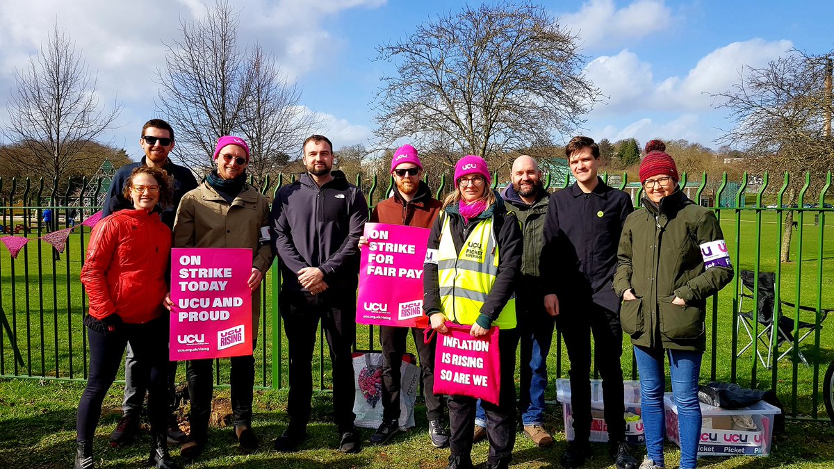 dr steph coen (@steph_coen) on Twitter photo Geographers striking for a better higher education system for all! ✊ Featuring our fabulous <a href="/UoNUCU/">University of Nottingham UCU branch</a> prez <a href="/AgnesFlues/">Agnes Flues</a> 🙌. #ucuRISING Geographers striking for a better higher education system for all! ✊ Featuring our fabulous <a href="/UoNUCU/">University of Nottingham UCU branch</a> prez <a href="/AgnesFlues/">Agnes Flues</a> 🙌. #ucuRISING