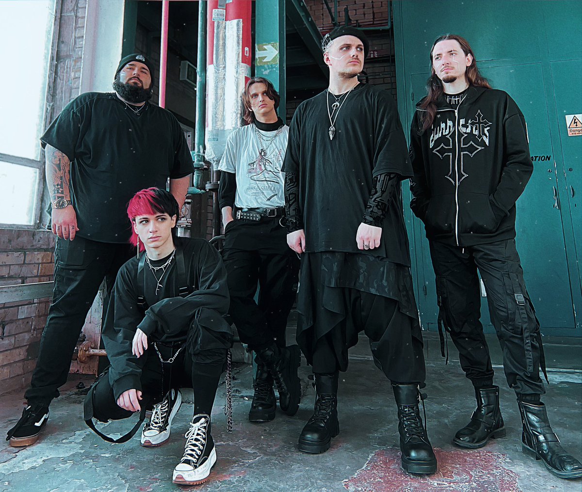 NGHTLVS's tweet image. ⛓️ 𝔱𝔦𝔪𝔢 𝔱𝔬 𝔧𝔬𝔦𝔫 𝔱𝔥𝔢 𝔠𝔩𝔲𝔟 ⛓️
linktr.ee/nghtlvs