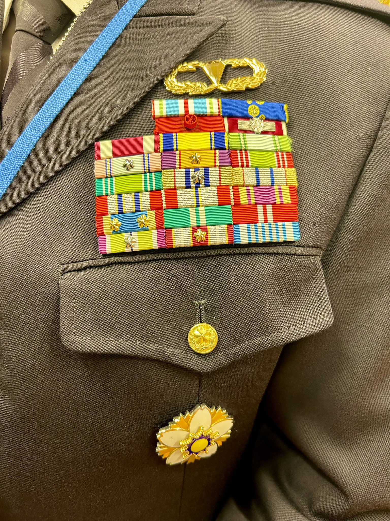 ミリタリーグッズ 防衛記念章　5段　13種類 ミリタリーグッズ 防衛記念章 5段 13種類 ミリタリーグッズ 防衛