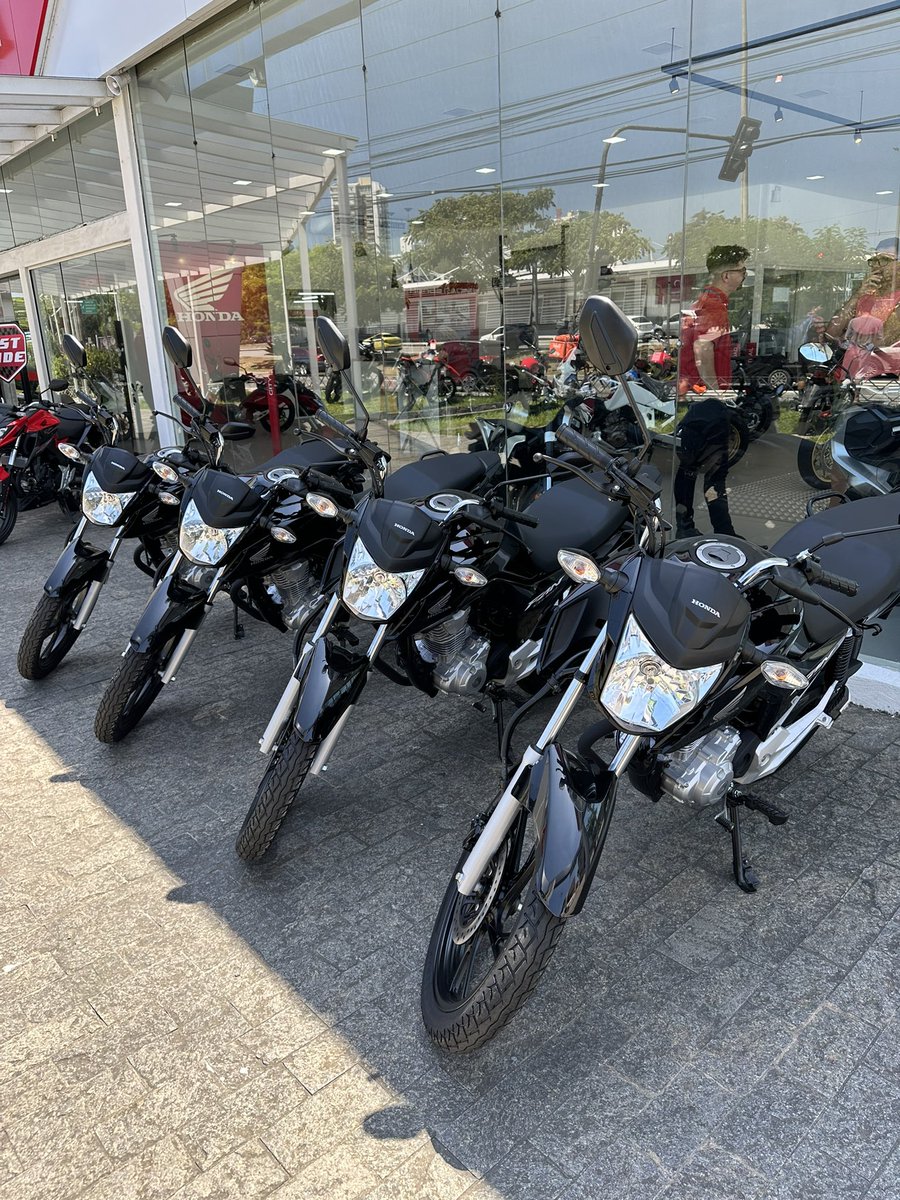 Quinta 12hrs vou fazer vcs mudarem de vida, vou da 4 motos pra você abri o seu próprio negócio, sua própria concessionária ❤️🙌🏽 aguardem…