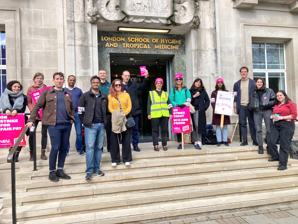 Last day of industrial action for this round. We'll continue to call for improvements to pay, working conditions, pensions & equality 'til we WIN! ✊ 🙋‍♀️ UCU Members 🙋‍♂️ Do please vote in the re-ballot if you haven't already 🗳️ More info here: ucu.org.uk/rising #ucuRISING