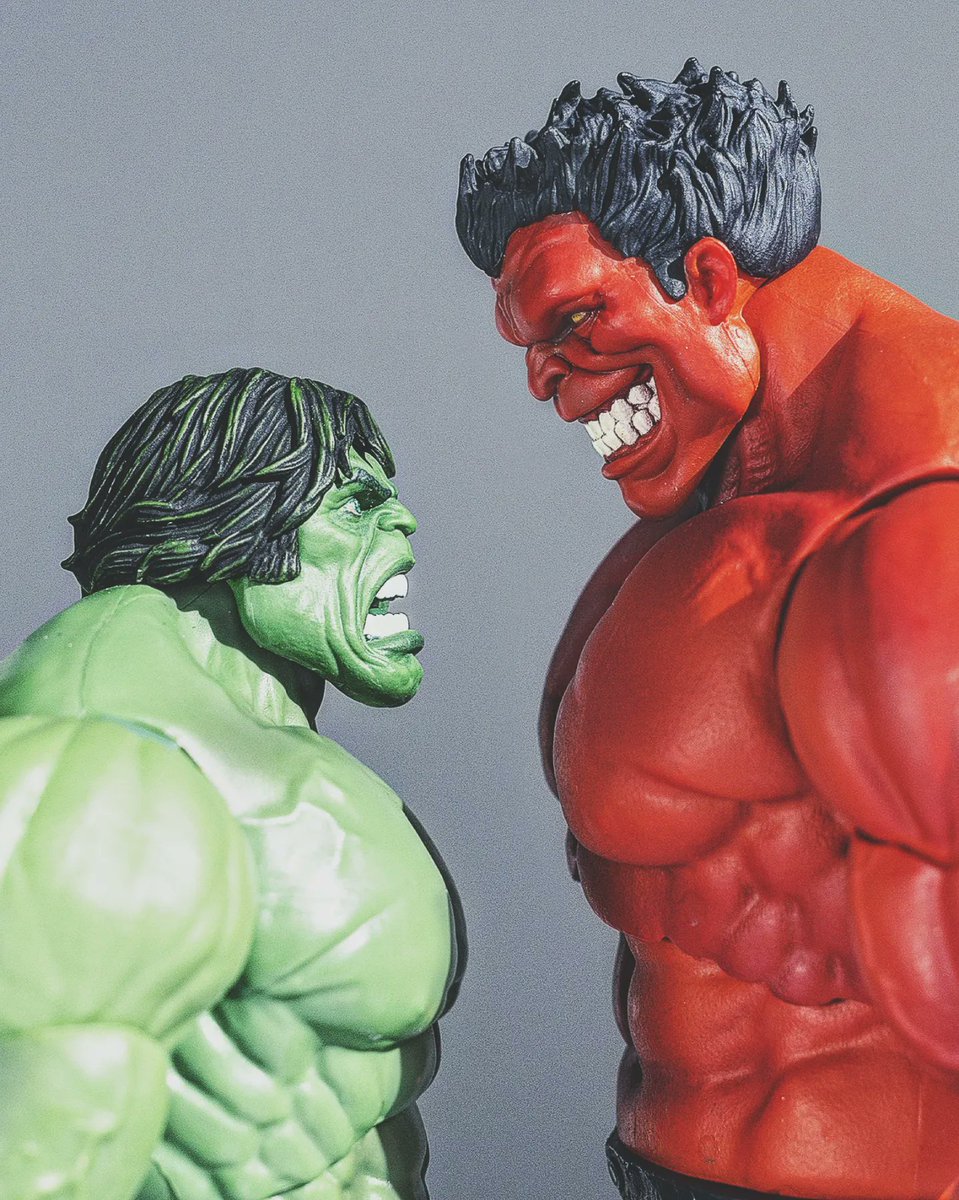 Abber_naffy's tweet image. Damn. This @CollectDST Red Hulk might just be one of the best figures of the year! 🏆🌟

He's a chonky large boi alright 💪🏻

Available for home delivery from @FPIHanley

#redhulk #thehulk #diamondselect #marvel #marvelnews #marvelselect #figurine #actionfigure #thunderbolts