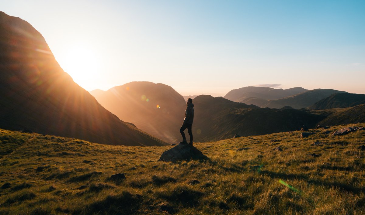 *Job of the Week* MID-TO-SENIOR CRO MANAGER... This excellent opportunity to lead a team within a growing digital agency in Leeds has so much to offer:
🏠 Hybrid working
✈️ Chance to work abroad for 6 months 
🏥 Private Medical Insurance
🌅 Wellness days
linkedin.com/jobs/view/3532…