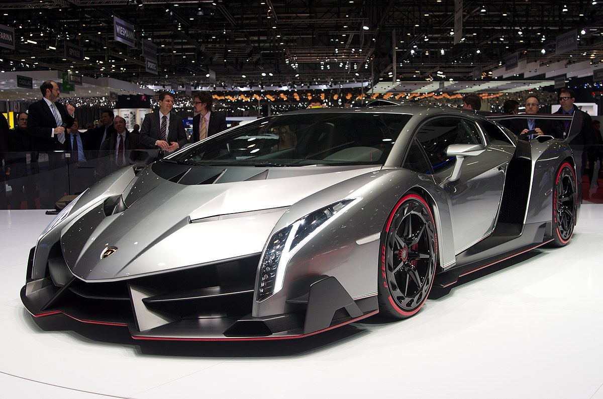 SnapCuriosity's tweet photo. Top 10 des voitures les plus chères du monde en 2023 ! #voiture #luxe

 https://t.co/8EXIbZ8Iom https://t.co/Nv0WLK8lwY