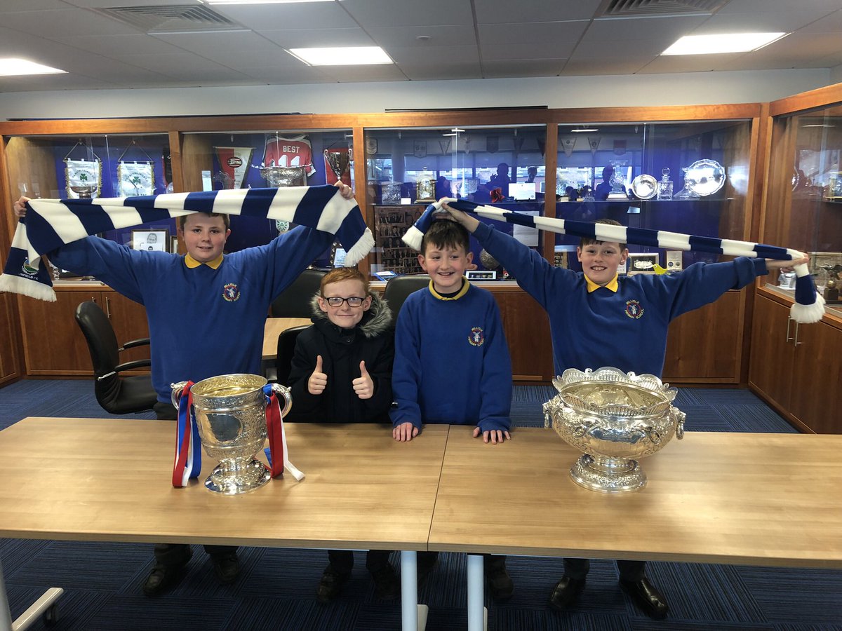 A massive thank you to Stephen Shaw and <a href="/OfficialBlues/">Linfield FC</a> for the brilliant tour of Windsor Park yesterday for our P6 and P7 pupils.