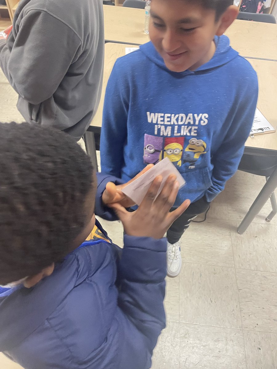 livestrong22's tweet photo. OBSESSED with this activity! Quiz quiz trade with problem/solution and cause/effect! #determineddragons https://t.co/G96YKAHhDa