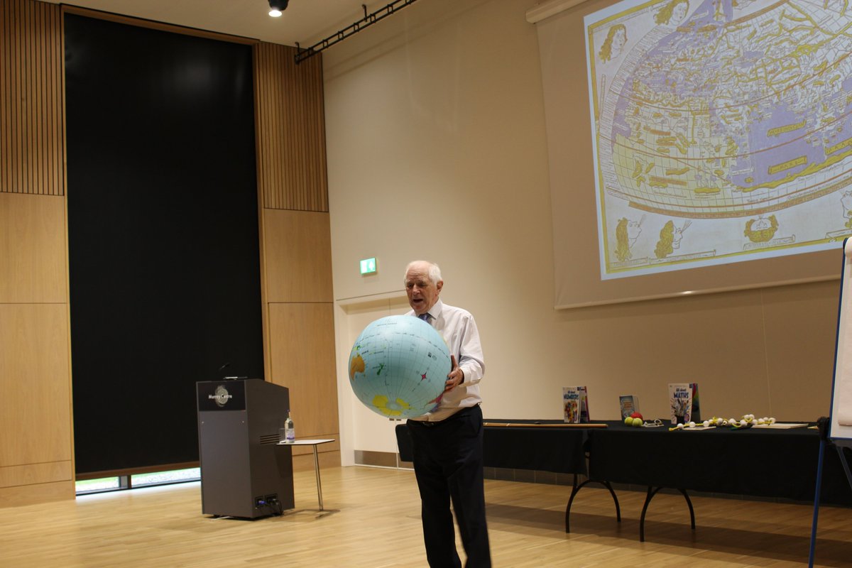 DowneHouseSTEM's tweet photo. The #STEMResidency festivities continued on Friday with a guest appearance from none other than entertainer and mathematician Johnny Ball. Johnny entranced the audience with a compelling talk on how maths is interwoven into all aspects of life. 

@DowneHouse https://t.co/sdLCQayUtD
