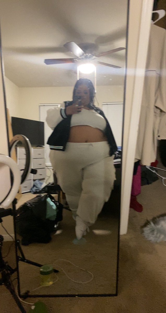 _issabbwturn's tweet photo. Bossing up is jus a form of growth fuck you mean #baddie #sexy #thick #ssbbw #plussize #reddoll #torrid https://t.co/qHAyFOzP3B