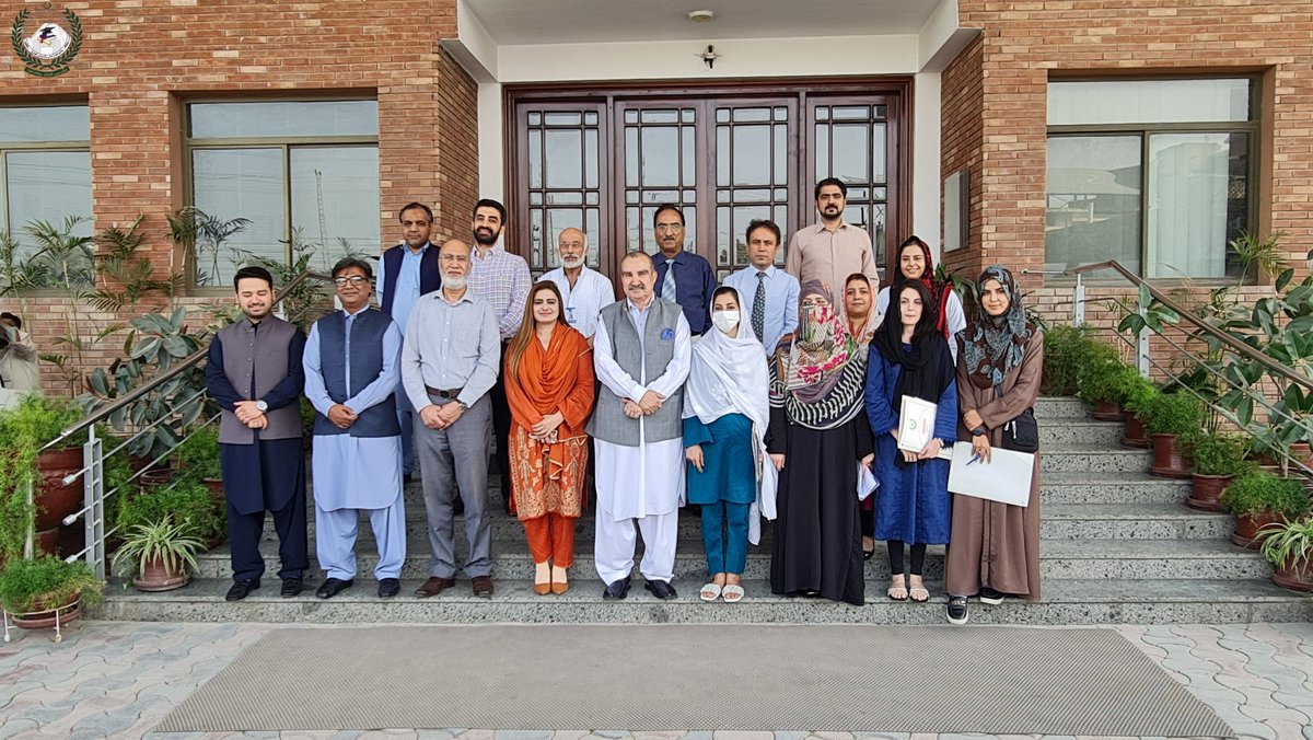 HERAKP_Official's tweet image. The review committee of HERA has carried out the overall assessment of Sardar Begum Dental College and its attached hospitals as per the approved criteria of HERA, KMU, and standards set by the Accreditation Council.

#inspection #highereducation #Monitoringandcontrol
