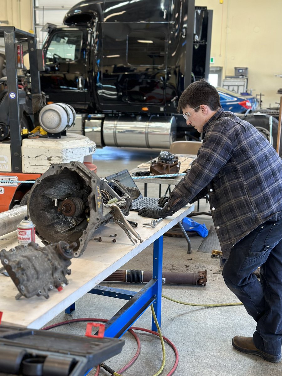 Skills Canada – Nova Scotia tweet media