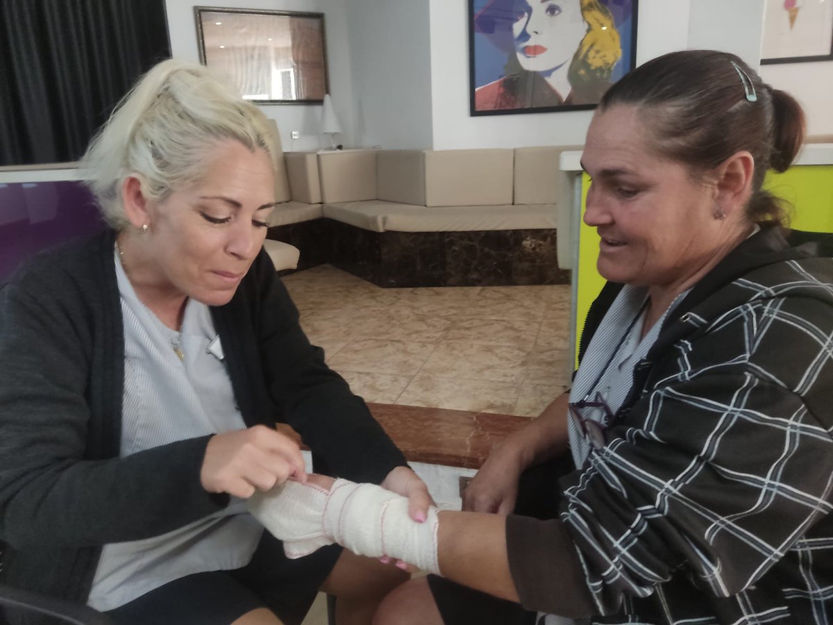 Curso de 1°auxilios en SBGOC #RoyalTenerifeCountryClub <a href="/Laura_RCTF/">Laura_RC</a> <a href="/Marialuisagarec/">Maria Luisa GA</a> <a href="/Milacompi/">Mila Soto</a> <a href="/Oscar3637483977/">Óscar Socas</a> <a href="/SoniaMerayo/">Sonia Merayo</a> @TaniaSanxenxo <a href="/DeliaHe34898005/">Delia Hernandez</a>