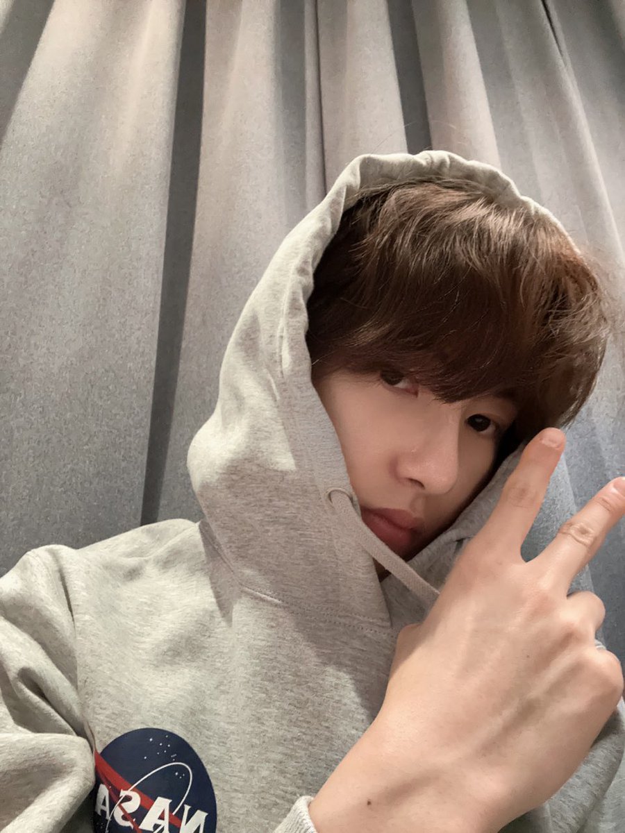 RENJUN BASE 🦊 tweet media