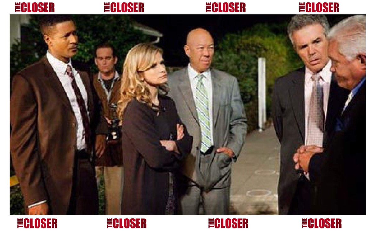bridgette_TN's tweet photo. #MidWeekMess I’m sorry Chief but arresting the food truck driver because he doesn’t have any #DingDongs isn’t a good idea 😆😆 Ya think? #TheCloser #ChiefJohnson #SgtGabriel #Buzz #LtTao #LtFlynn #LtProvenza @TheCloser_TNT https://t.co/JUGLf4NGxI