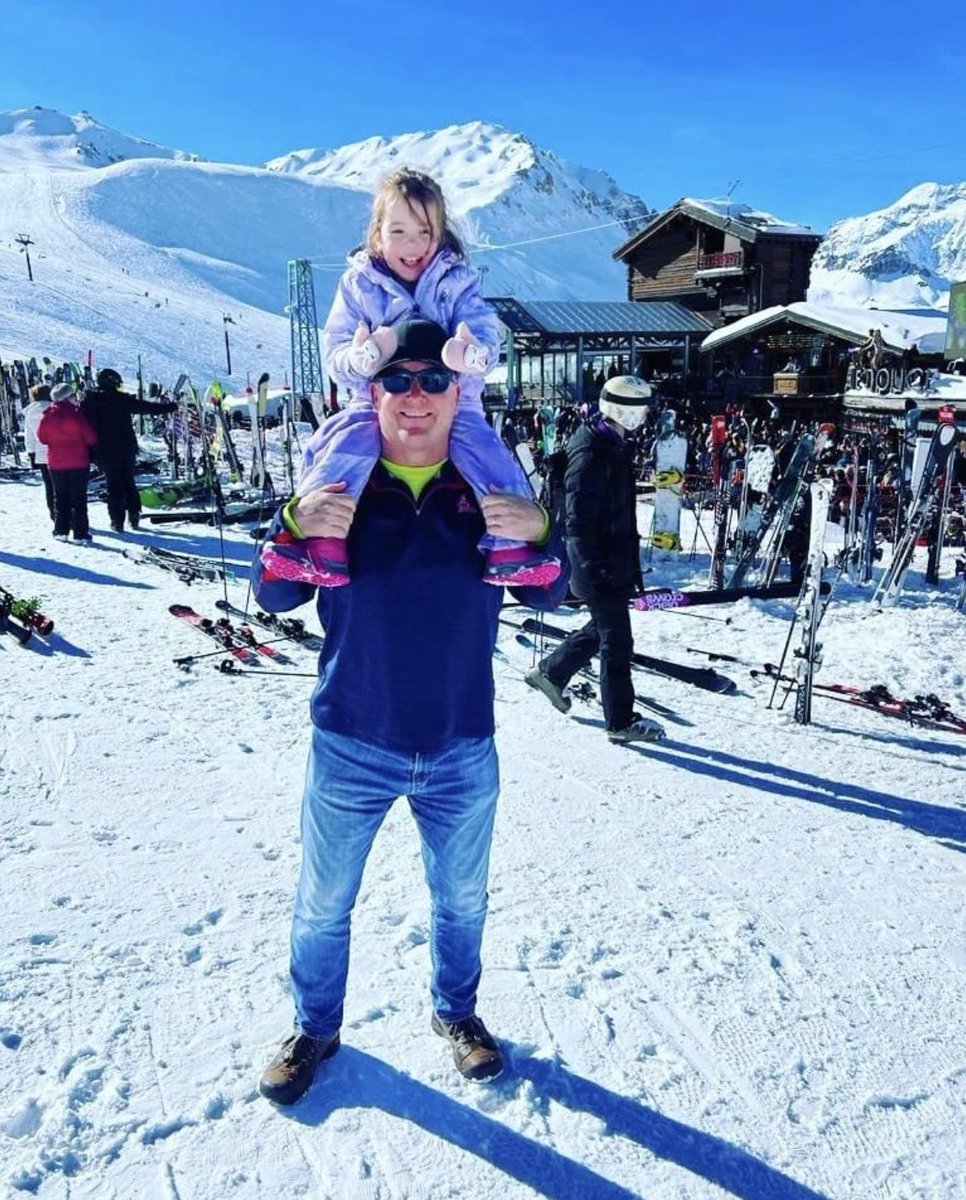 LuxurySki's tweet photo. Are you dreaming of that perfect family vacation? How about a trip to Val D’lsere, France this winter season? ❄️

📸: @RReichsfeld https://t.co/jtgXOQIogz