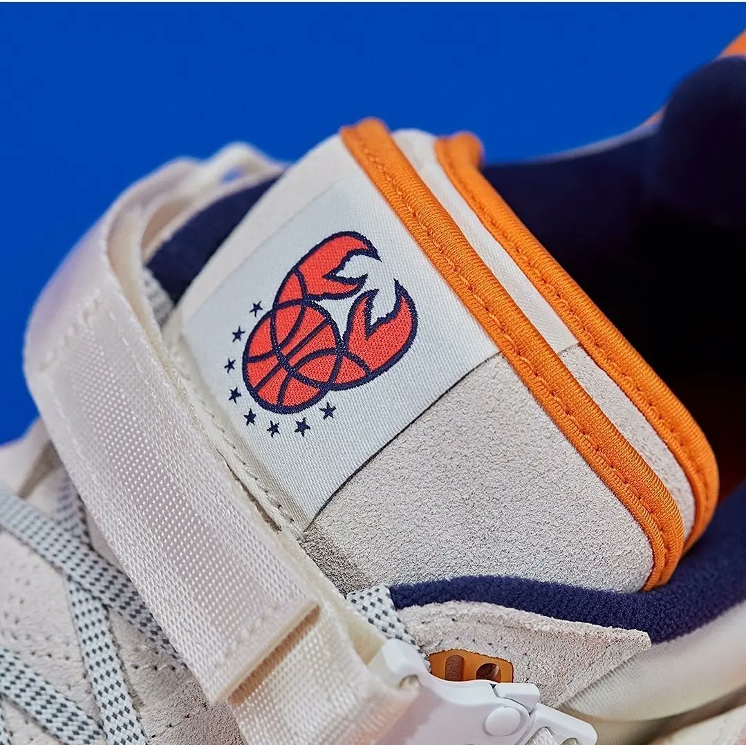 OnTimeDeportes's tweet photo. Los fanáticos de los Cangrejeros de #Santurce del BSN de Puerto Rico 🇵🇷 tendrán hoy la oportunidad de comprar los Bad Bunny X Adidas Forum "Cangrejeros de Santurce". Esta venta es exclusiva y será en el Coliseo Roberto Clemente. 🦀🐰
.
.
#bsn #puertorico #badbunny #Adidas https://t.co/JoVo7vXYhG