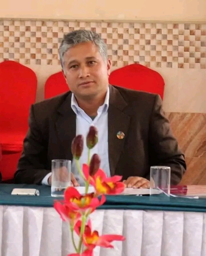 कर्णाली प्रदेश योजना आयोगको उपाध्यक्ष मा मनोनीत हुनुभएको मा एक बौद्धिक ब्याक्तित्व नेकपा माओवादी केन्द्र का बैकल्पिक केन्द्रीय सदस्य आदरणीय दाजु योगेन्द्र शाही लाई हार्दिक बधाई तथा सफलता को शुभकामना।