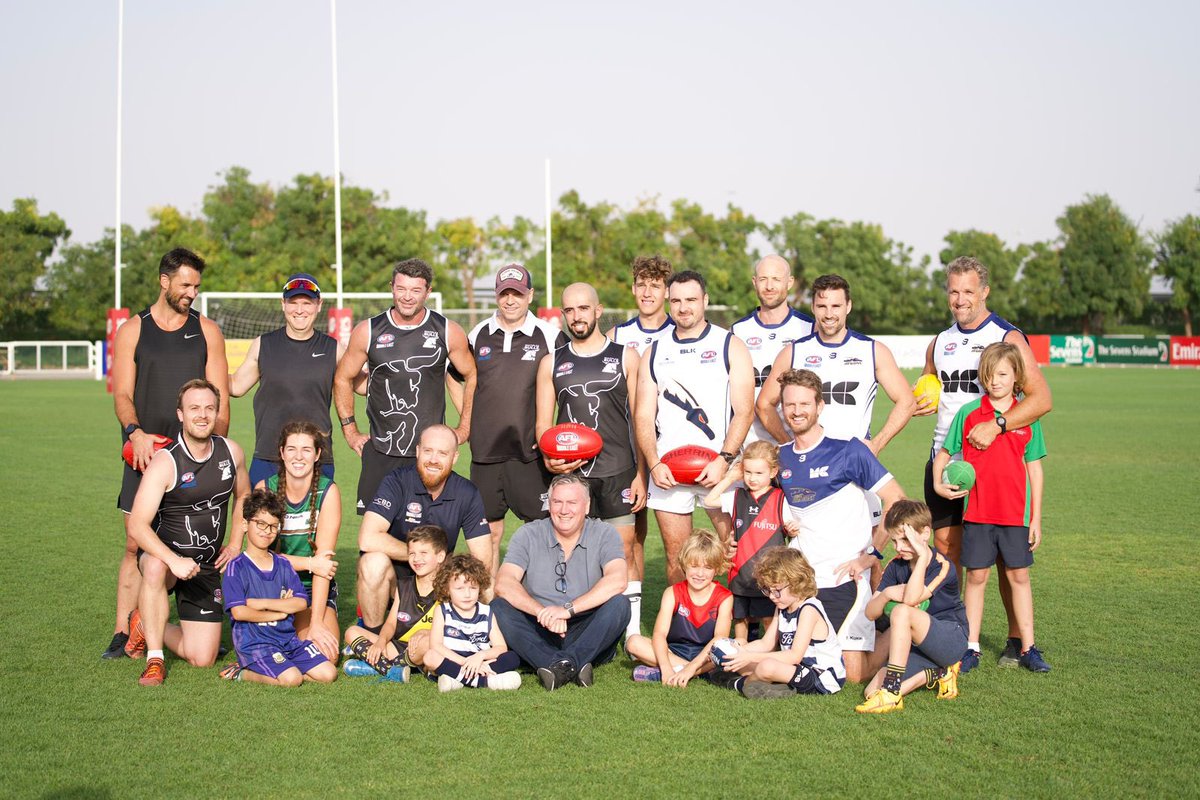 Yesterdays special guest at training doesn’t get much bigger in the AFL world! 

Thanks for the support Eddie.

#AFLME #AussieRules #Grassroots #Community #AFL