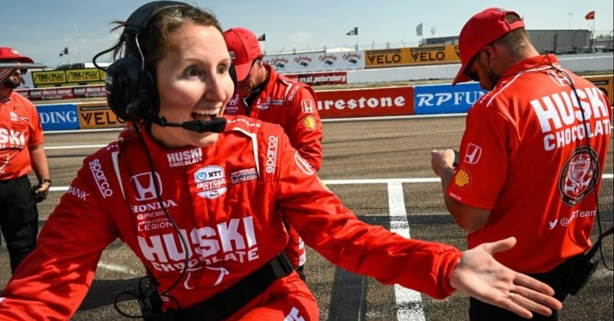 PNCNews's tweet photo. “To have these women in key positions. It works. We’re not just checking the box.

I don’t call winning the Indy 500 or the 12 Hours of Sebring as a chief engineer checking the box.” - Team Owner Chip Ganassi #PNCProject257
