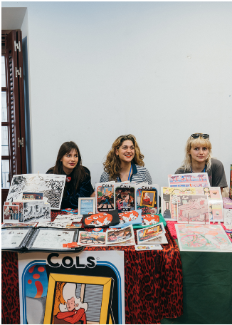 colscomix's tweet photo. Recuerdos de la primera edición de @FanziMad con nuestra amiga @carmenbmike y en la charla que dimos el viernes para presentar Sunday Morning. https://t.co/Mvr9K2Wfza
