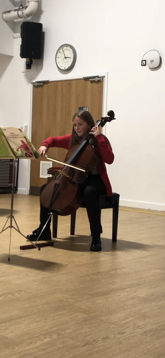 Ysgol Castell Nedd tweet media